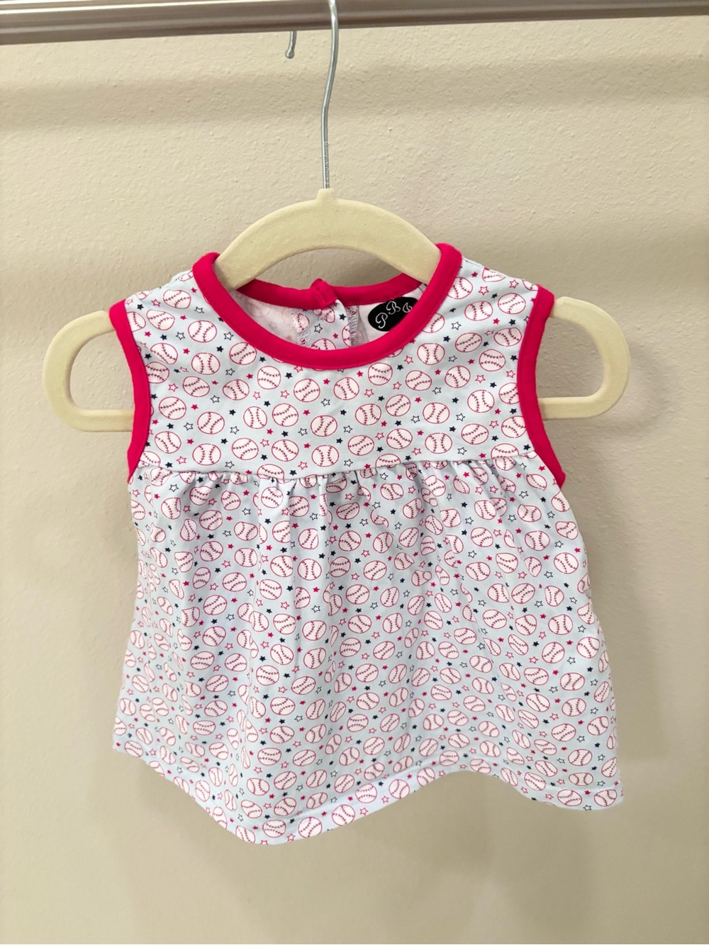 PBJ Trunk Red-Trim Baby Sleeveless Top with Baseball Print